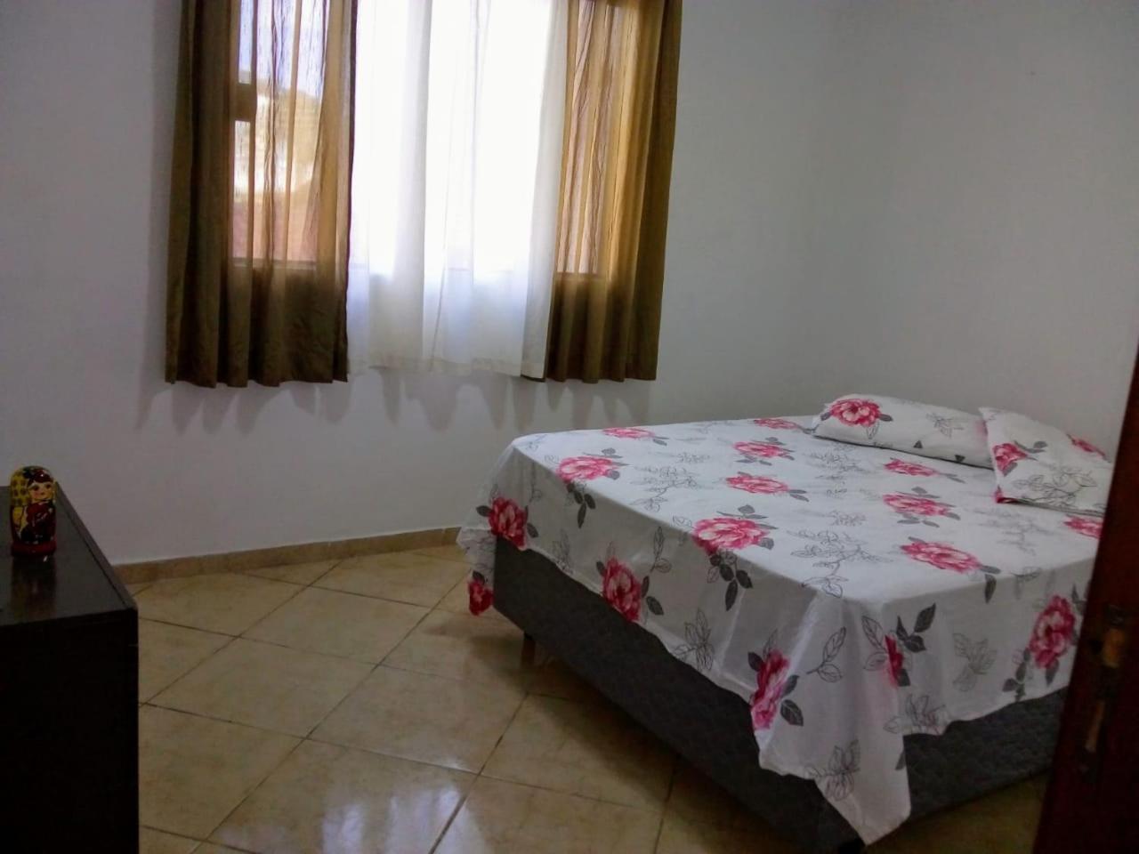 Casa Conforto Lavrinhas Bagian luar foto